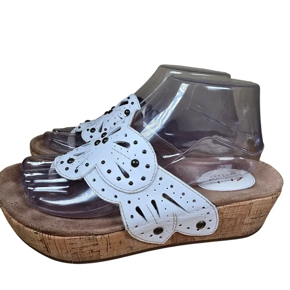 Clarks artisan sandals